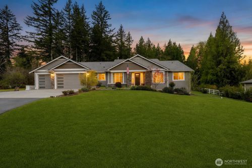 18727 55th St Se, Snohomish, WA, 98290-5737 | Card Image