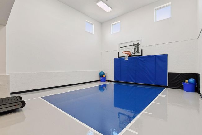 photo-0061.jpg | Image 56