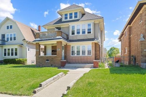 2852-2850 N 51st Street, Milwaukee, WI, 53210 | Card Image