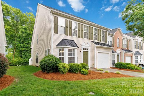 3866 Carl Parmer Dr, Harrisburg, NC, 28075-7455 | Card Image