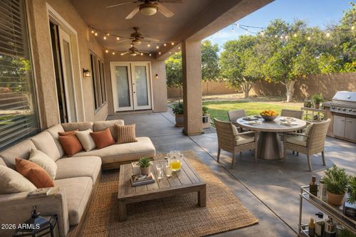 4556 E Downing St, Mesa, AZ, 85205-6318 | Card Image