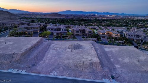 30 Mountain View Drive, Las Vegas, NV, 89141 | Card Image