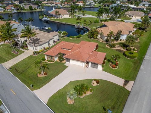 442 Macedonia Dr, PUNTA GORDA, FL, 33950-8004 | Card Image