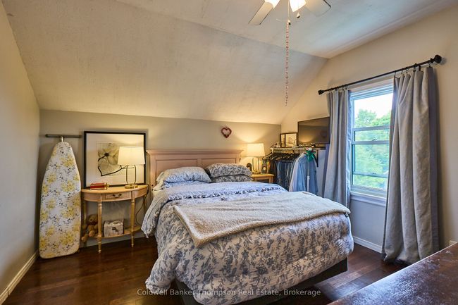 19 Florence St E, House other with 3 bedrooms, 2 bathrooms and 2 parking in Huntsville ON | Image 14