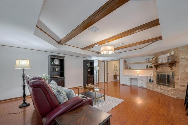 12622 Pine Bough Ln, House other with 4 bedrooms, 2 bathrooms and 2 parking in Cypress TX | Image 9