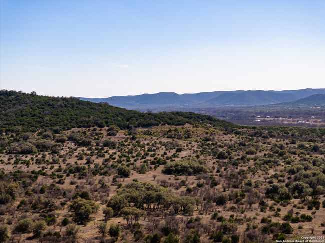 2800 Little Dry Frio Rd, Home with 0 bedrooms, 0 bathrooms and null parking in Rio Frio TX | Image 15