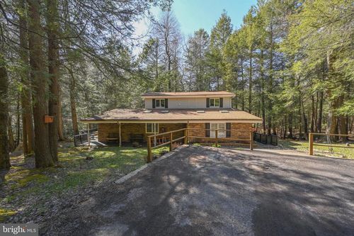 285 Lake Shore Dr, OAKLAND, MD, 21550-7209 | Card Image