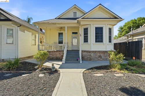 70 E 7th St, Tracy, CA, 95376 | Card Image