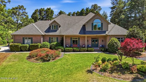 20 Walnut Creek Rd, Pinehurst, NC, 28374-6925 | Card Image