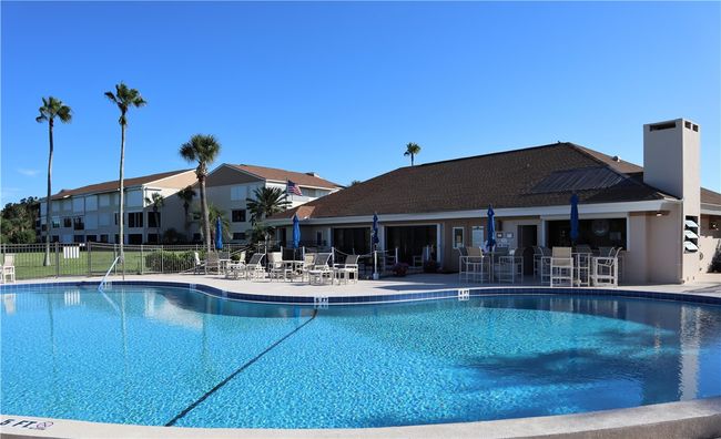 APT-201 - 6240 E Mirror Lake Dr, House attached with 2 bedrooms, 2 bathrooms and null parking in Sebastian FL | Image 13