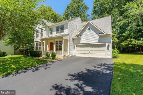 9317 Paul Dr, MANASSAS PARK, VA, 20111-8214 | Card Image