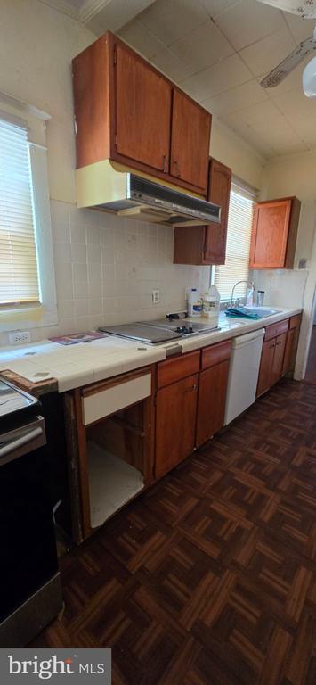 Residential in PLEASANTVILLE 5