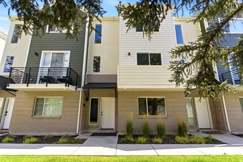 469 E Alice Way, Layton, UT, 84041-4355 | Card Image
