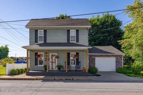 334 E 7th St, Berwick, PA, 18603-3204 | Card Image
