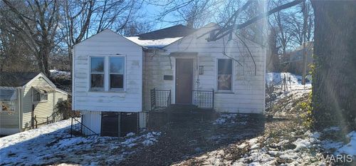 8834 Tyrell Dr, Saint Louis, MO, 63136-2713 | Card Image