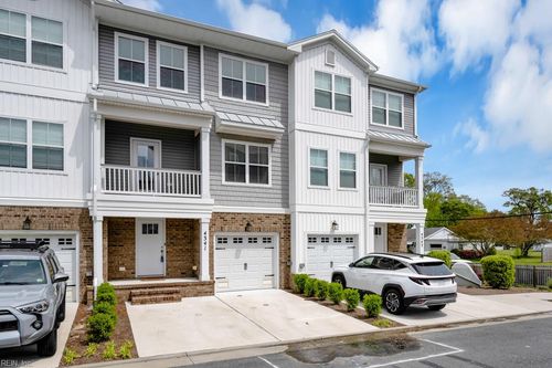 4341 Pinter Ln, Norfolk, VA, 23518-3159 | Card Image