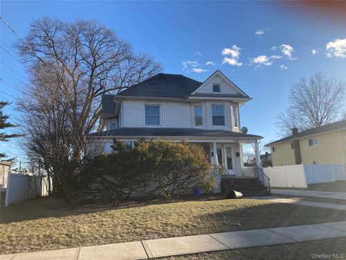 185 Southside Ave, Freeport, NY, 11520-4918 | Card Image