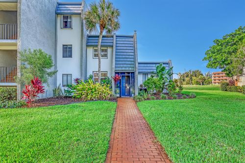 4797 Esedra Ct, Lake Worth, FL, 33467-5070 | Card Image