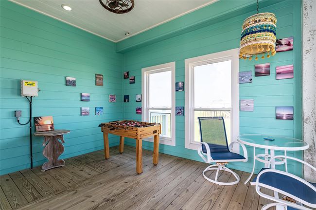 852 Lazy Ln, House other with 4 bedrooms, 3 bathrooms and 1 parking in Crystal Beach TX | Image 32
