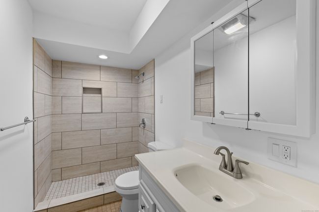 28 Shortwoods Rd, House other with 3 bedrooms, 2 bathrooms and null parking in New Fairfield CT | Image 10