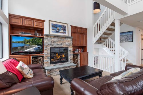 37b-360 Okemo Trailside Ext, Ludlow, VT, 05149 | Card Image