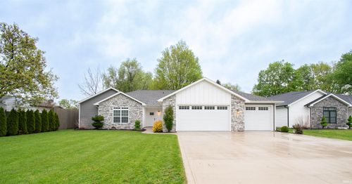 9805 Manning St, Leo, IN, 46765-9626 | Card Image