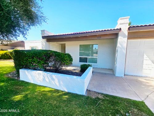 11221 N 32nd St, Phoenix, AZ, 85028-2605 | Card Image