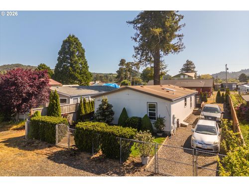 130 S 11th St, Lakeside, OR, 97449 | Card Image