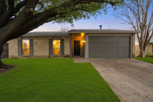 534 Windsor Dr, Allen, TX, 75002-4003 | Card Image