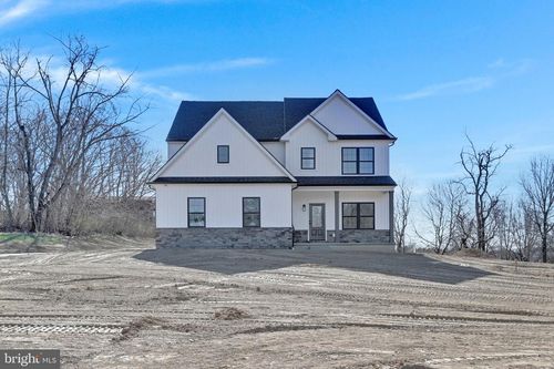 5784 Wild Lilac Dr, EAST PETERSBURG, PA, 17520-1413 | Card Image