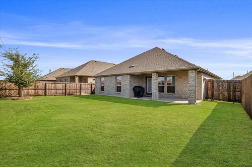 2955 Trusting Way, Aubrey, TX, 76227-5026 | Card Image