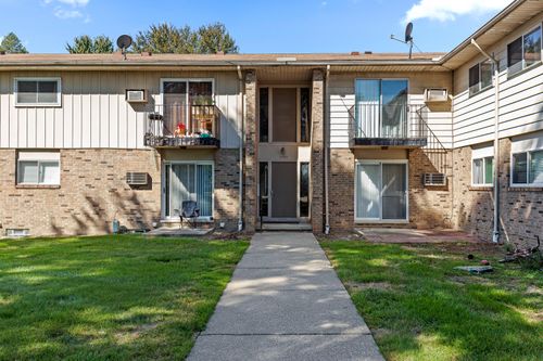 9-31565 Fraser Drive, Fraser, MI, 48026 | Card Image