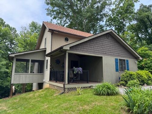 370 Wesley Cir, Jamestown, KY, 42629-8002 | Card Image