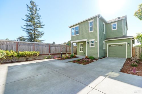 35 Lipton Way, Cotati, CA, 94931-4525 | Card Image