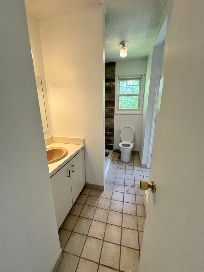 48 Canterbury Dr, House other with 3 bedrooms, 2 bathrooms and 10 parking in Durham CT | Image 8