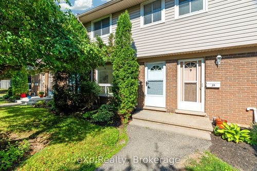 38-88 Avonwood Dr, Stratford, ON, N4Z1B3 | Card Image