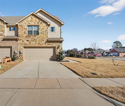 6824 Topaz Dr, Greenville, TX, 75402-8131 | Card Image