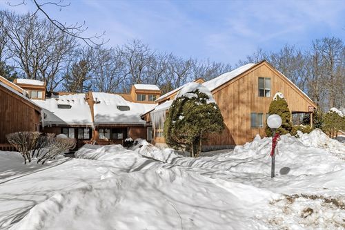 27-27 Littlefield Ct, Haverhill, MA, 01832-1171 | Card Image