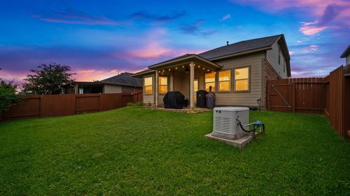 450 Terra Vista Cir, Montgomery, TX, 77356-2024 | Card Image