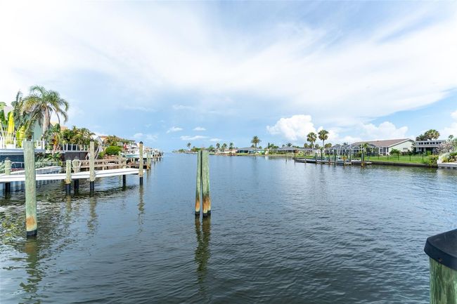 835 Symphony Isles Blvd, House other with 3 bedrooms, 3 bathrooms and null parking in APOLLO BEACH FL | Image 52