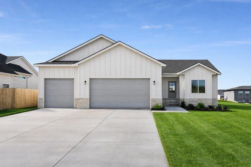 5742 N Edwards Ct, Wichita, KS, 67204-5381 | Card Image