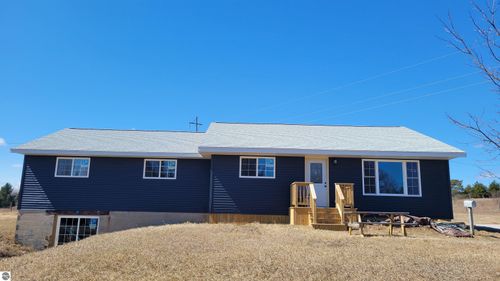 955 F 41, Lincoln, MI, 48742 | Card Image