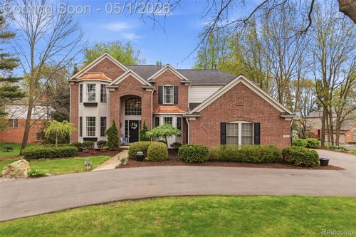 4134 Woodmere Ct, Brighton, MI, 48114-4983 | Card Image