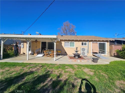 20152 Acre St, Winnetka, CA, 91306-1102 | Card Image