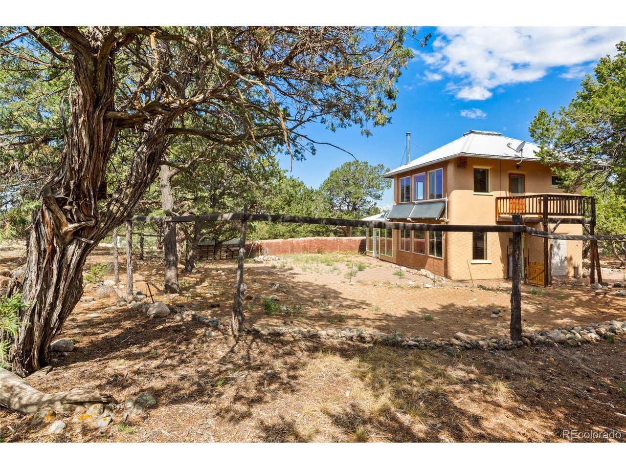 Residential in Crestone 5