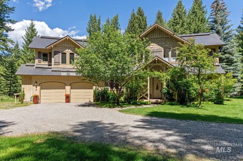 210 Timberline Rd, Hailey, ID, 83333-5038 | Card Image