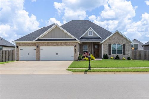 2212 Abbott Ln, Pea Ridge, AR, 72751-5032 | Card Image
