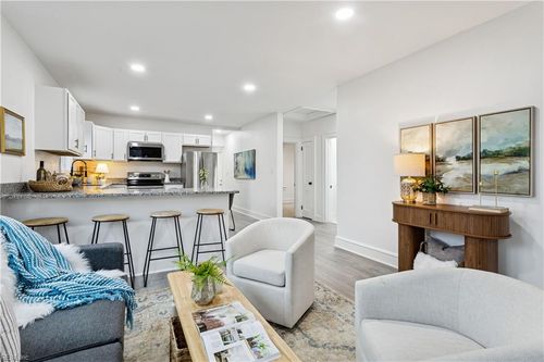 438 Highland Avenue, Hampton, VA, 23661 | Card Image