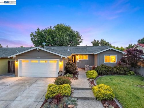 3051 Knights Bridge Rd, San Jose, CA, 95132-1732 | Card Image