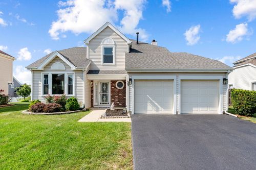 24 Fillmore Ln, Streamwood, IL, 60107-1380 | Card Image